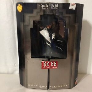 1996 Cruella De Vil Barbie Doll - Great Villains Collection Sealed Box